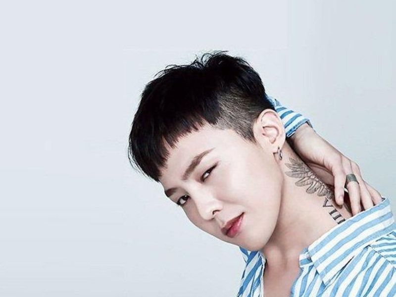Kiểu tóc nam mái lệch xéo của sao kpop Hàn Quốc